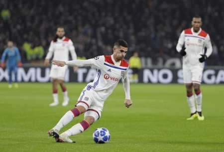 维尔茨被载 维尔茨被载